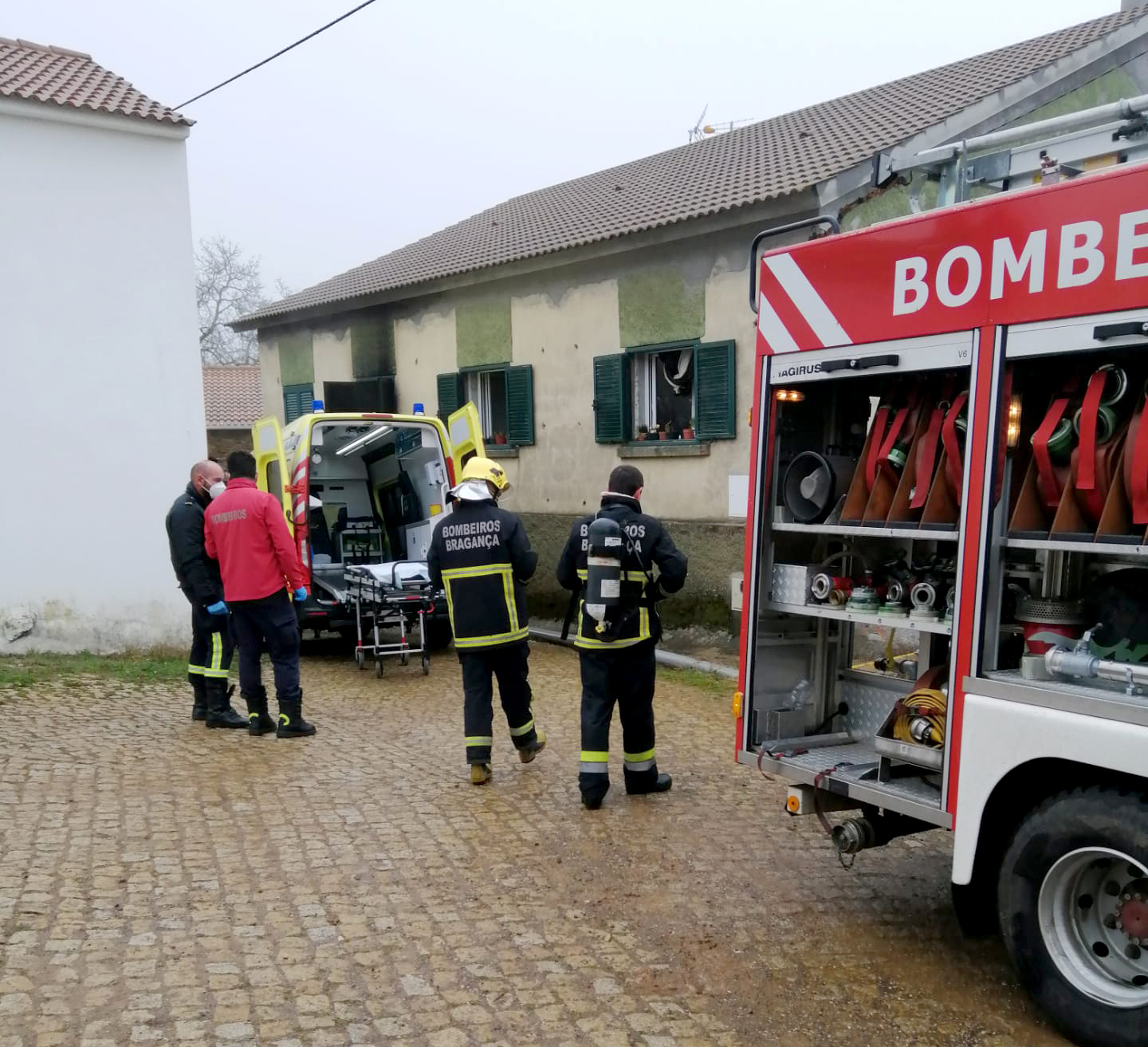 Idosa de 81 anos morre em incêndio habitacional em Sabariz (Bragança)