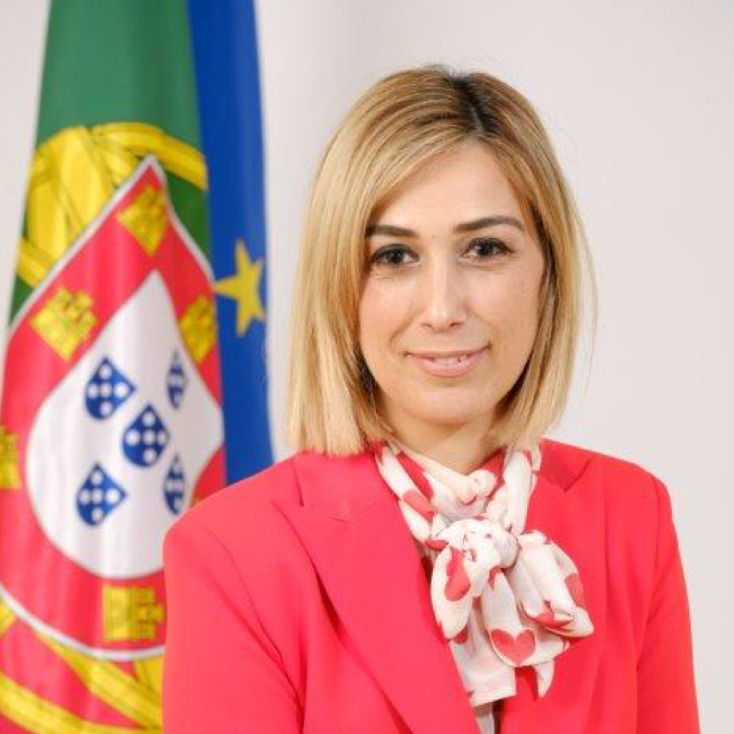 Isabel Ferreira mantém-se como secretária de Estado no novo Governo