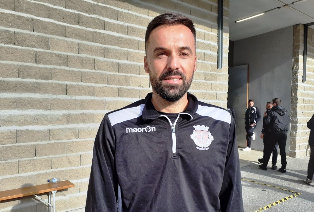 Futebol: Técnico do F.C. Vinhais sem receio de apostar nos talentos da formação