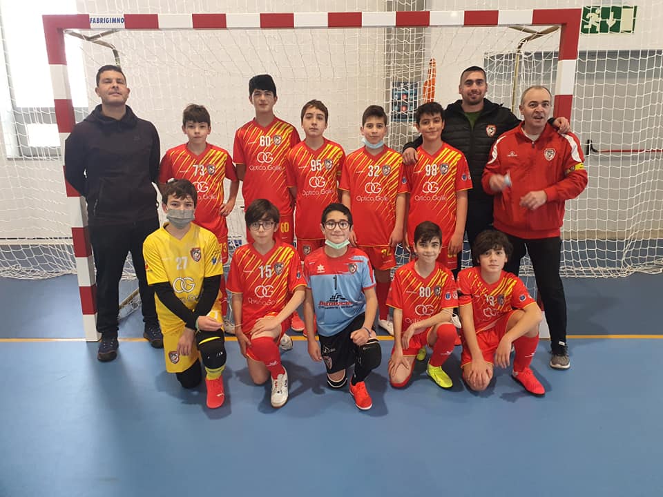 Futsal: Escola Arnaldo Pereira segue para a segunda fase da Taça Nacional em sub-15