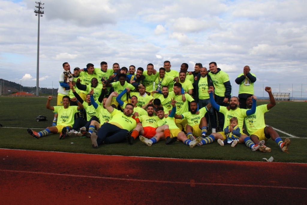 Futebol: GDB campeão invicto regressa aos nacionais