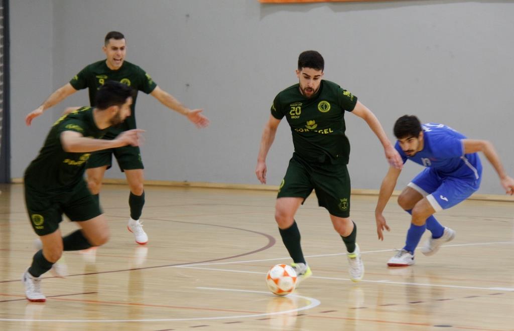 Futsal: Macedense sofre derrota fora de portas