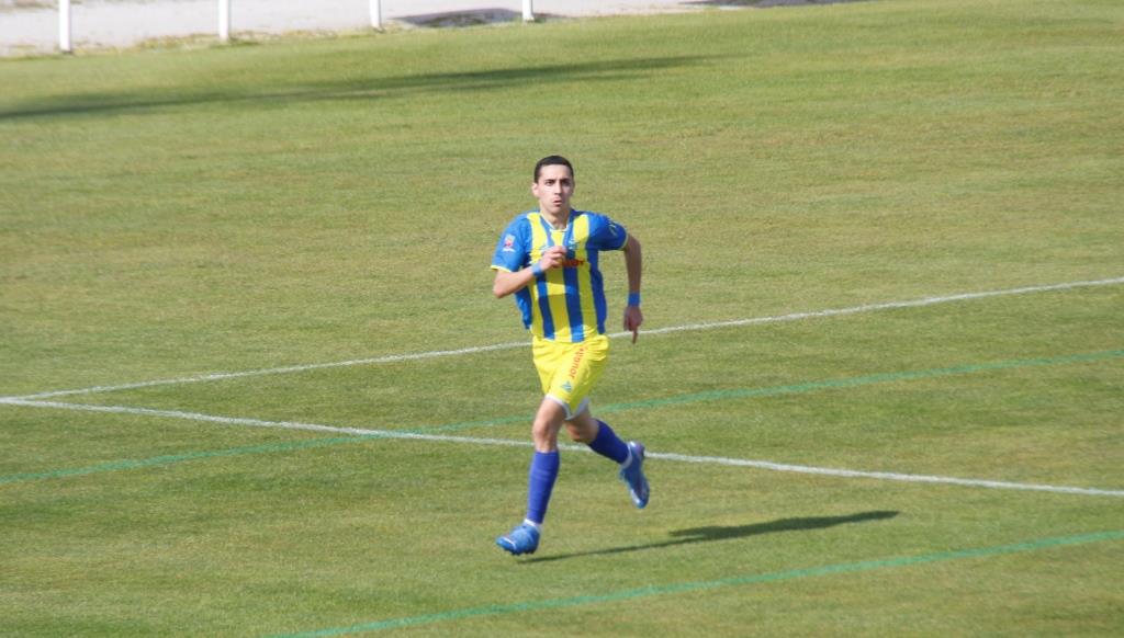 Futebol: Mantorras a figura do jogo entre Bragança e F.C. Vinhais