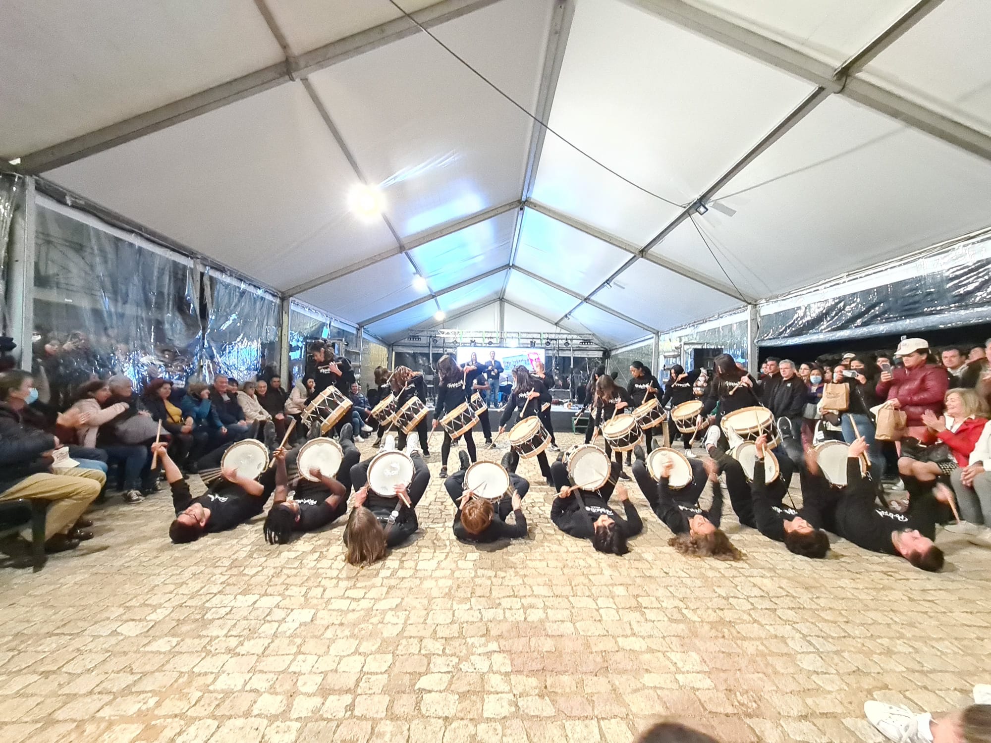 Feira do Pão de Caçarelhos regressou em formato presencial e contou com 200 gaiteiros