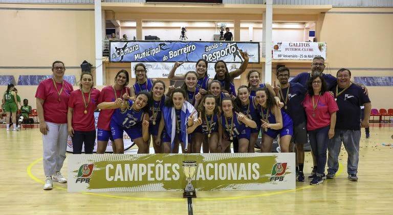 Inês Lage sagra-se campeã nacional de basquetebol em sub-19