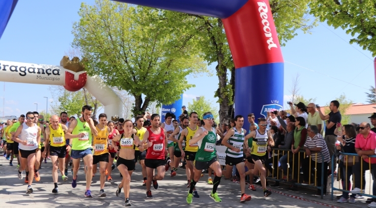 Atletismo: 1ª Meia Maratona das Cantarinhas traz a Bragança cerca de 1400 atletas