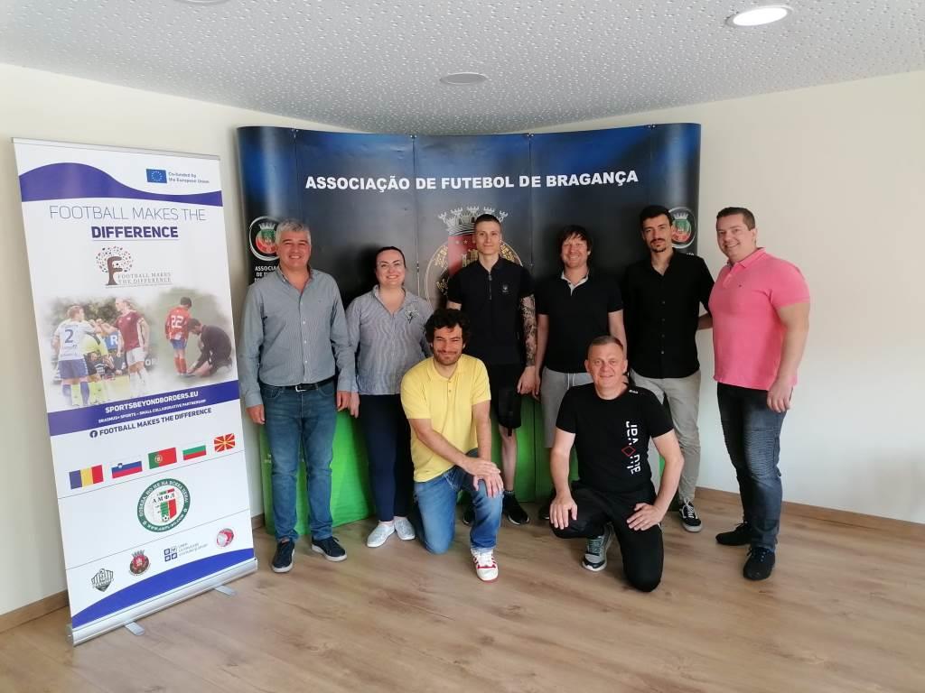 Futebol: A.F. Bragança recebeu parceiros do projecto internacional “Football Makes The Difference”