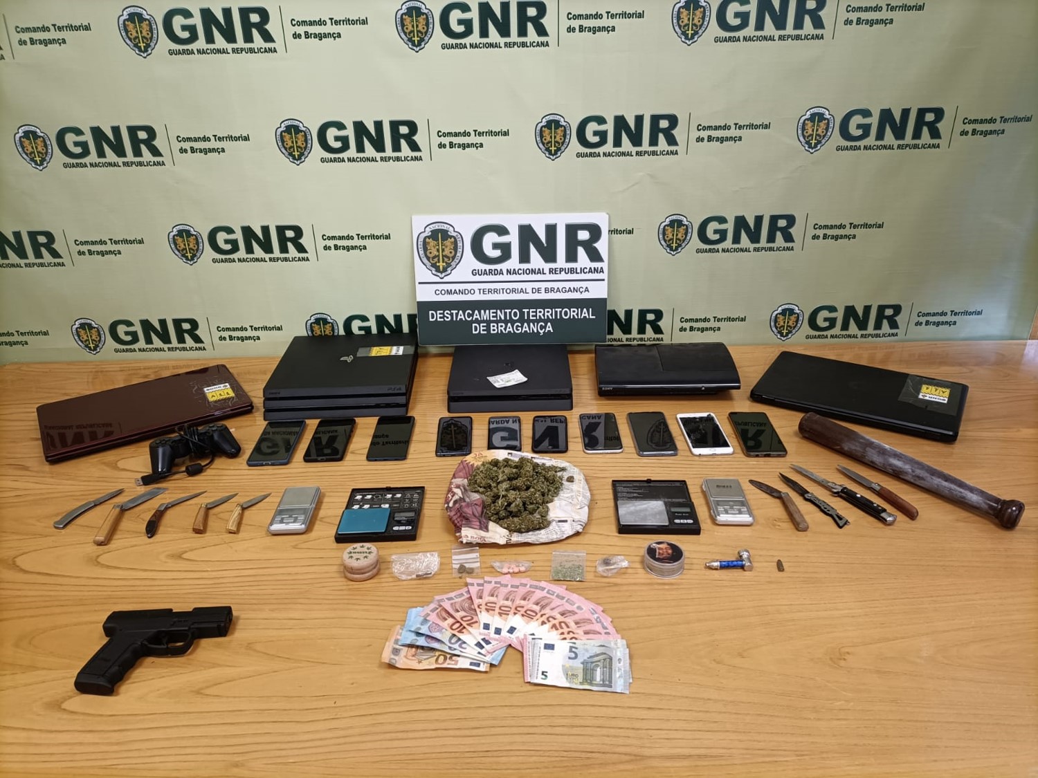Seis detidos por tráfico de droga em Bragança, Macedo e Vimioso