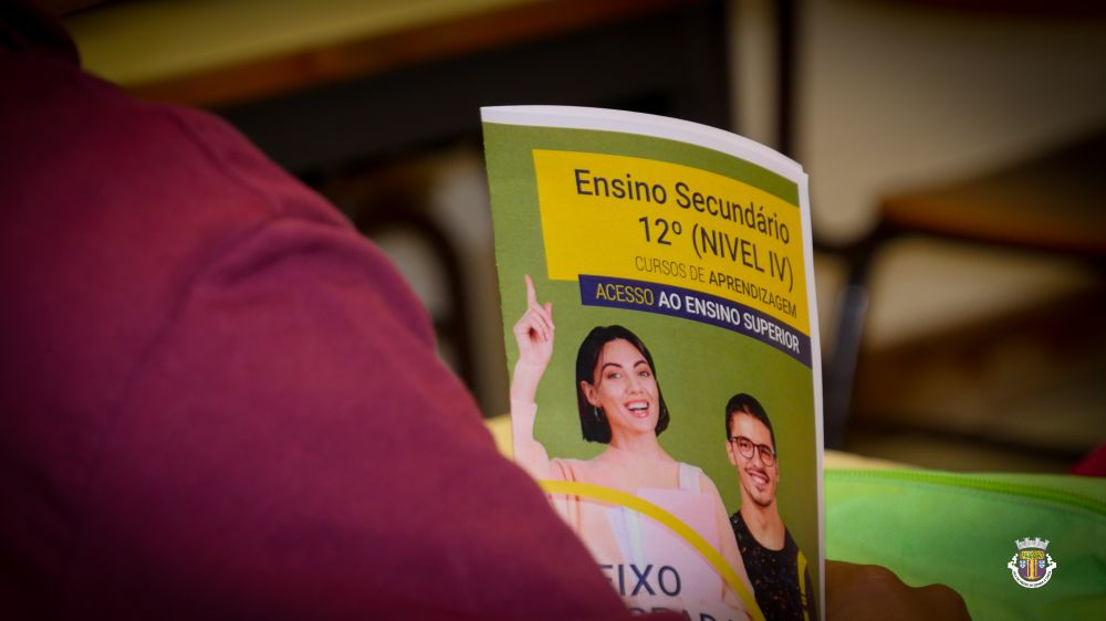 Município de Freixo apoia jovens que queiram fazer ensino secundário na vila