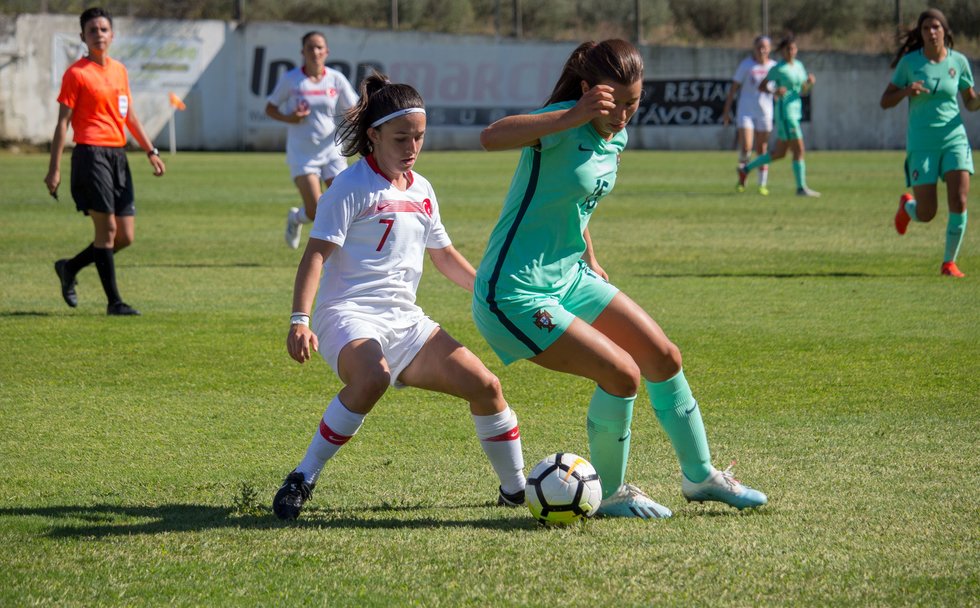 Distrito de Bragança recebe Torneio de Desenvolvimento da UEFA sub-16 feminino