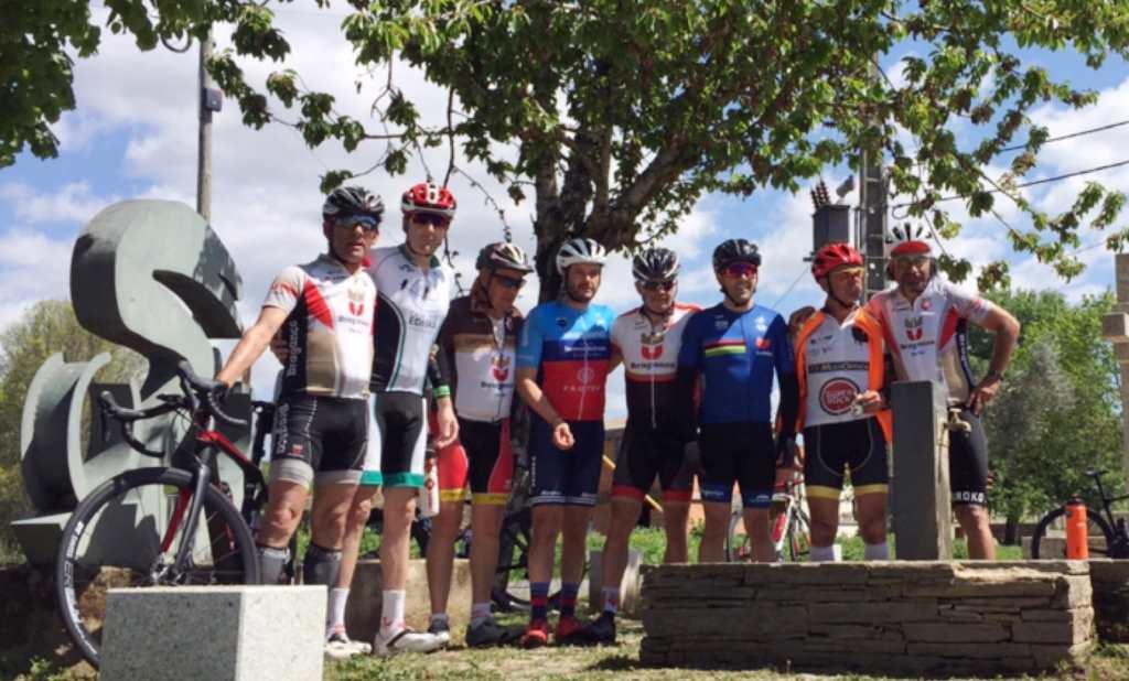 Ciclismo: Brigantinos rumam ao Santuário de Lourdes (França) de bicicleta