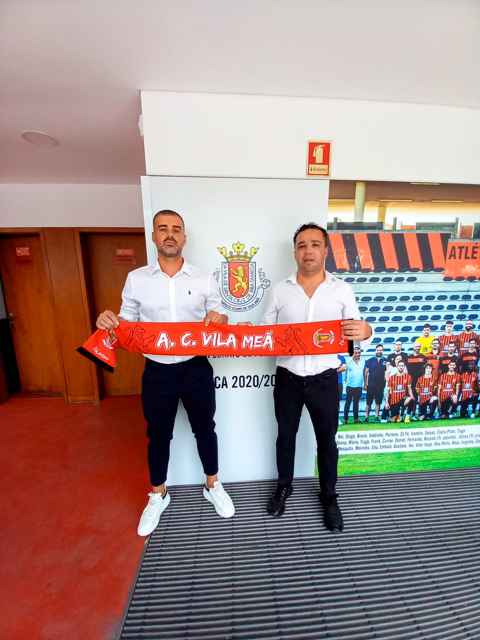 Futebol: Treinador brigantino é o novo treinador do Vila Meã