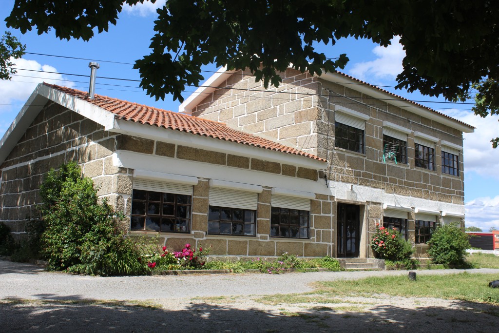 Aprovada moção na Assembleia Municipal que pede reversão do encerramento do jardim de infância de Podence