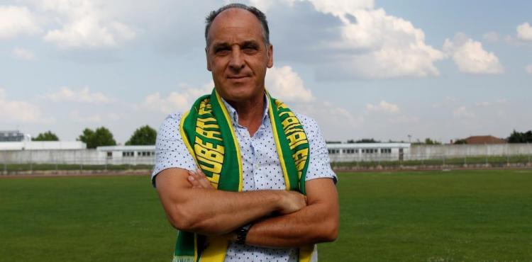 Futebol: José Carlos Afonso renova com o C.A. Macedo de Cavaleiros