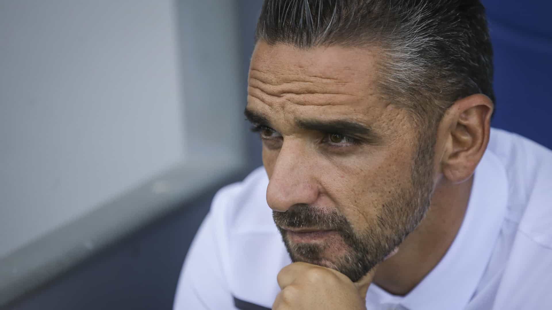 Futebol: Rui Borges aponta para a manutenção do Vilafranquense e quer tentar andar perto dos lugares cimeiros