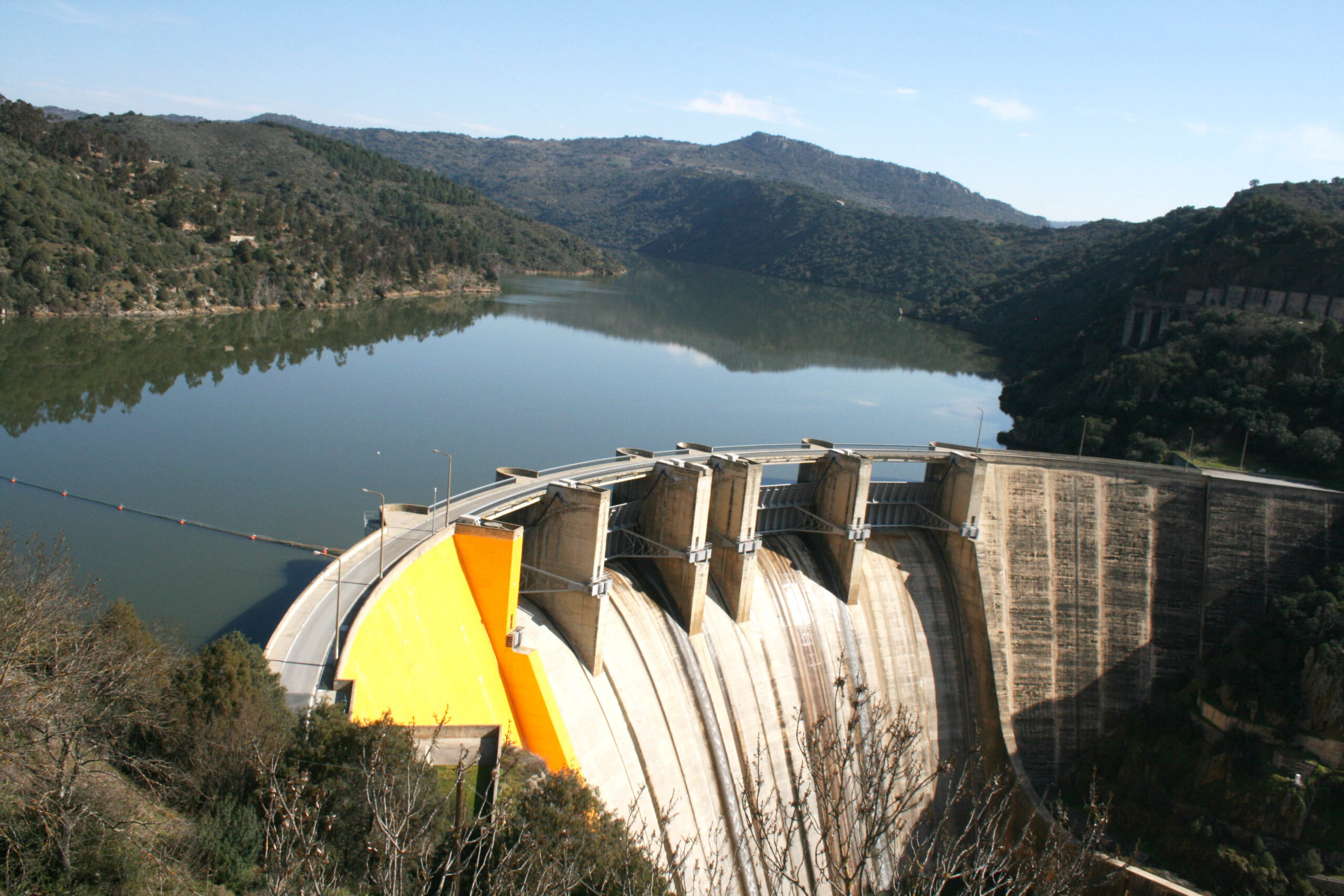 Ministério Público suspeita de fuga aos impostos pela EDP e Engie na venda das barragens transmontanas