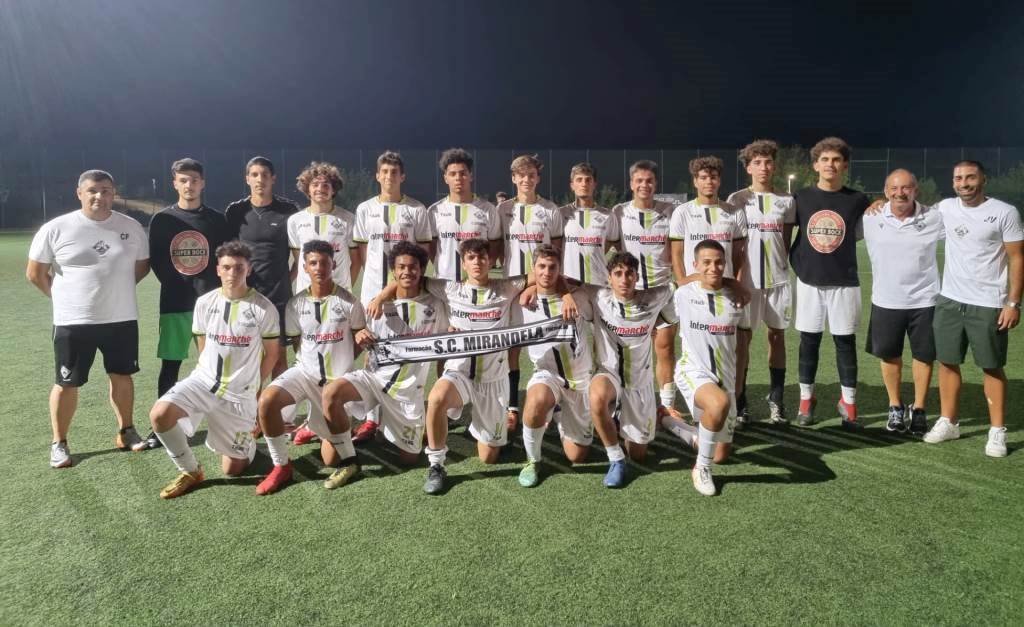 Futebol: Formação de juniores do SCM inicia amanhã a caminhada no nacional