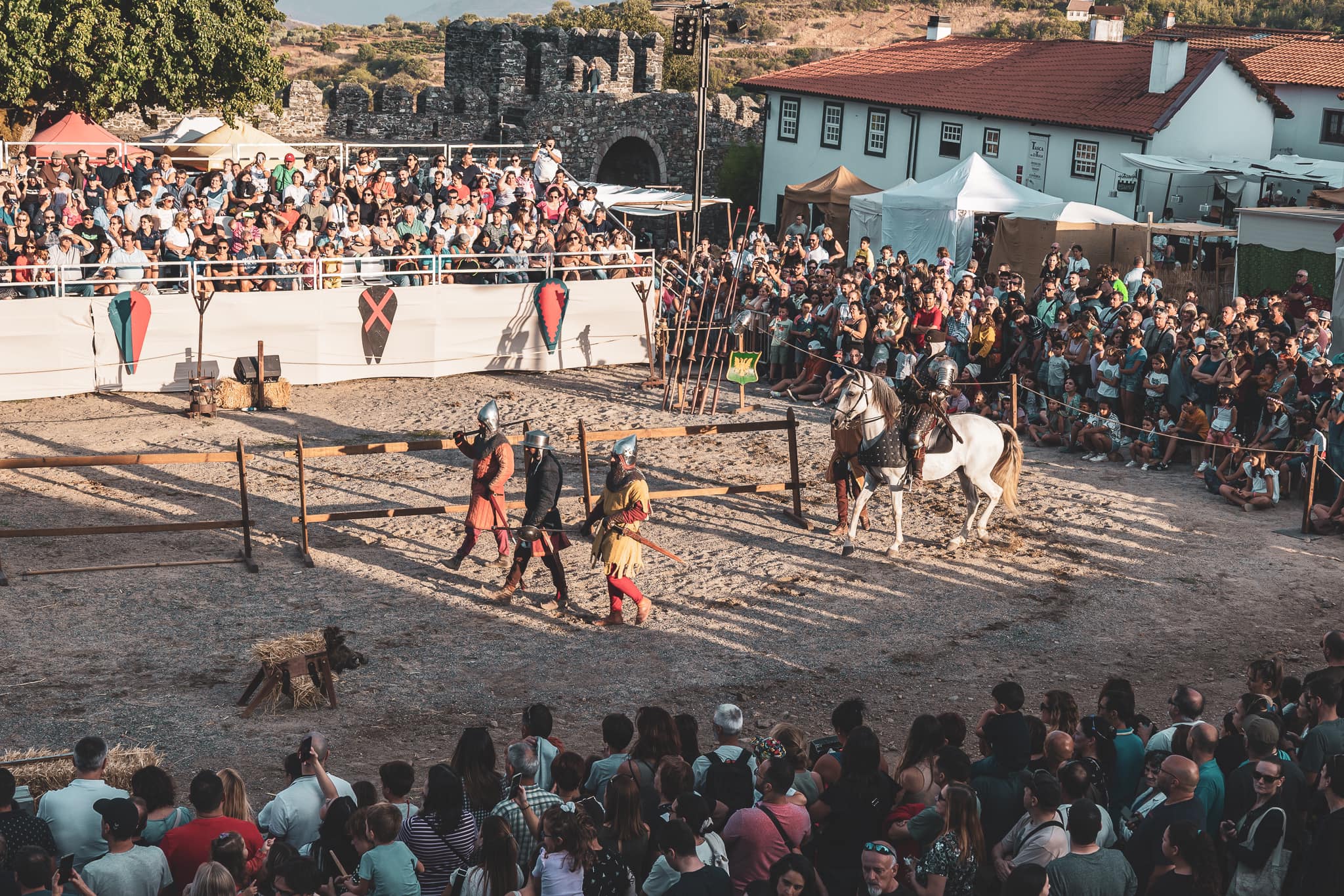 Festa da História de Bragança atraiu milhares de visitantes que viajaram até ao século XIV
