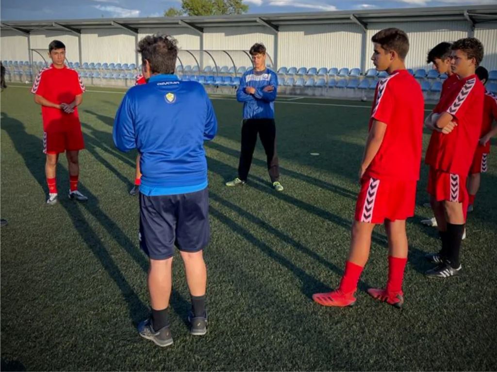 Futebol: Forte Carrazedense quer promover jovens jogadores