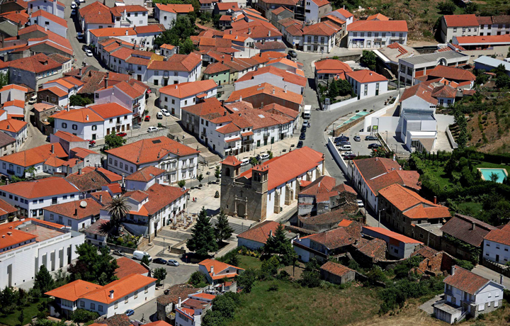 Município de Vimioso alarga apoios à natalidade, ensino superior e a estratos sociais desfavorecidos