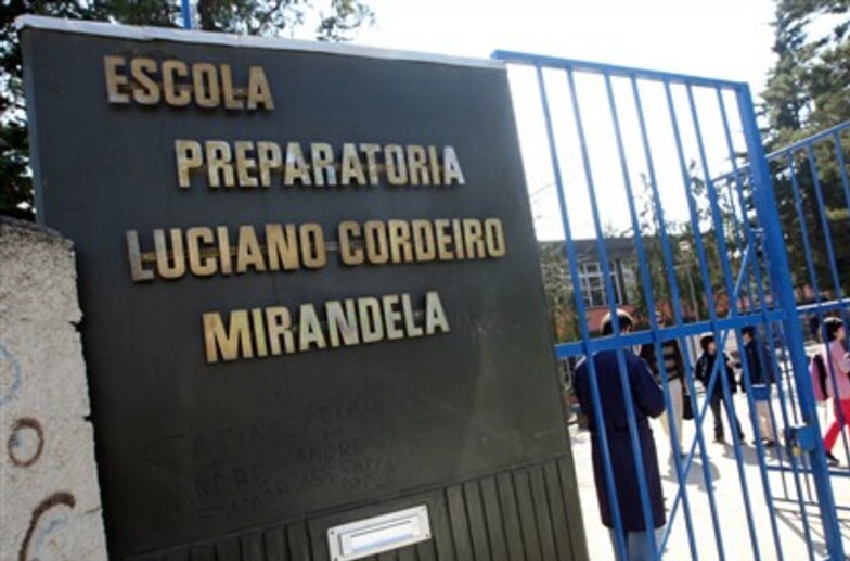 Aluna invisual de Mirandela está sem professora de braille há semanas