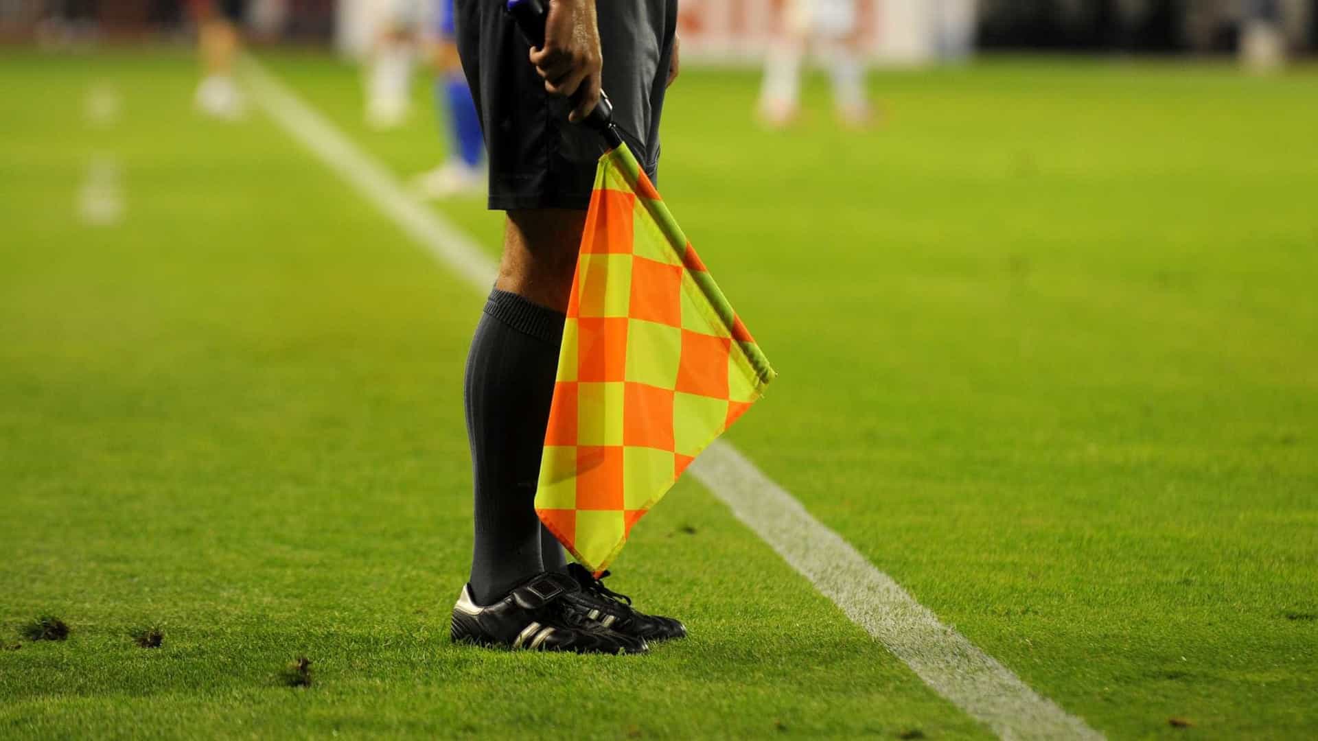 Arbitragem: Há dificuldades no recrutamento e retenção de árbitros