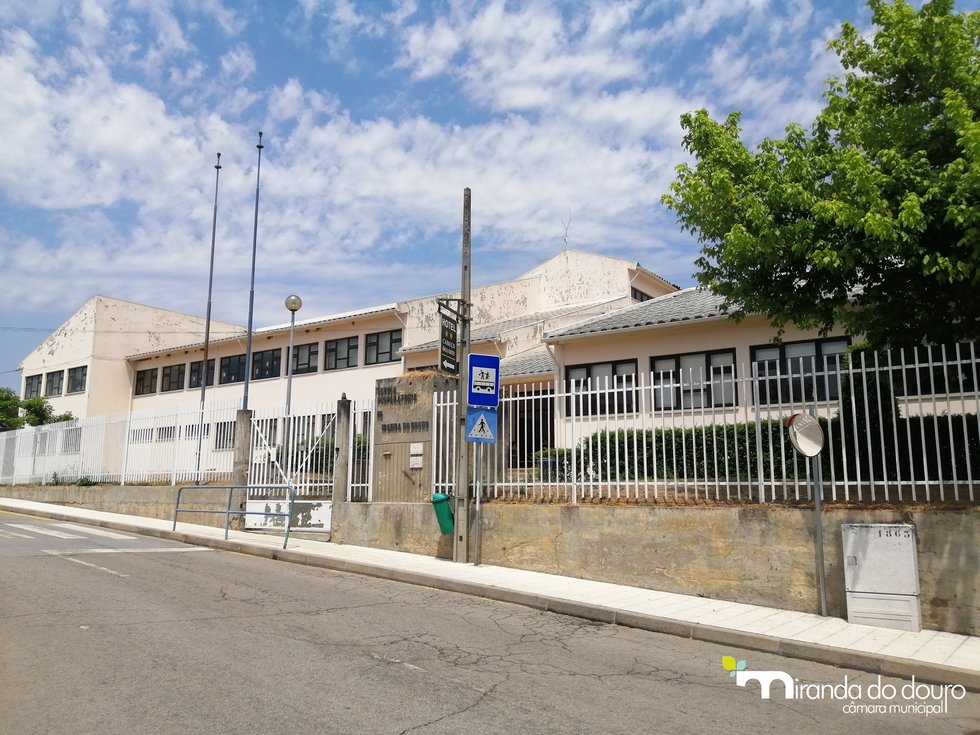 Escola EB1 de Miranda do Douro vai sofrer obras