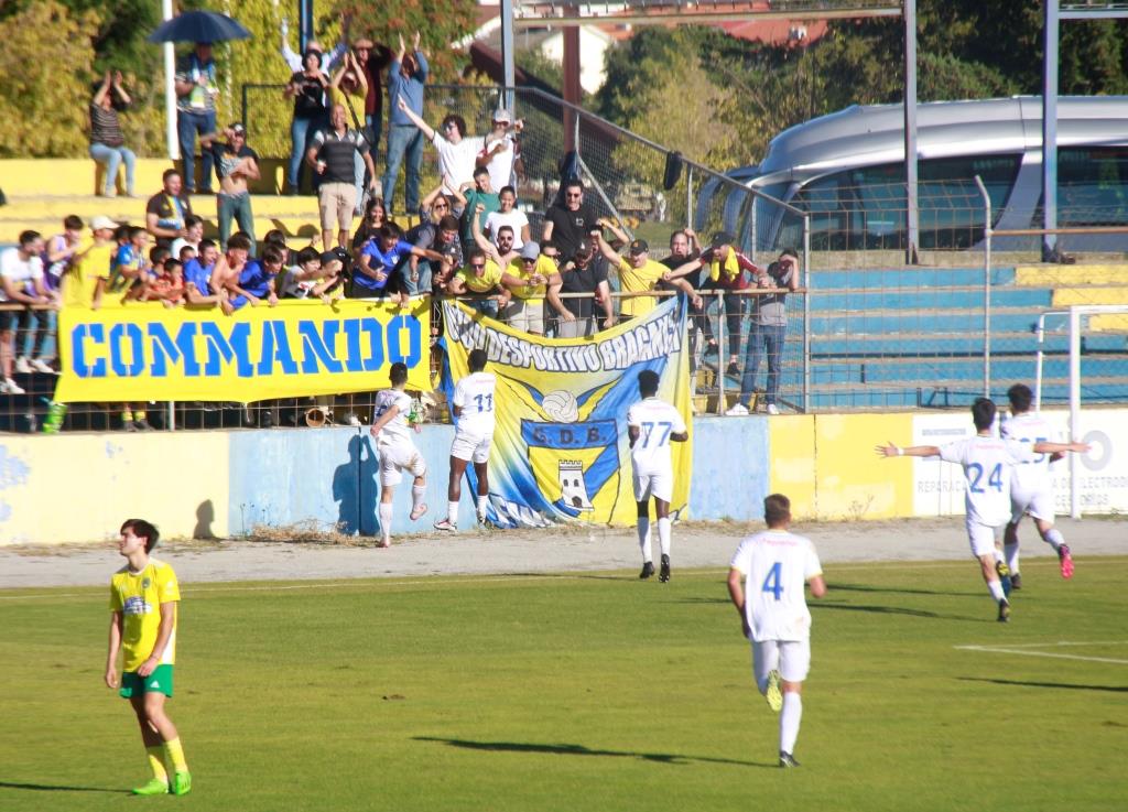 Futebol: Abbas coloca Bragança na terceira eliminatória da Taça de Portugal