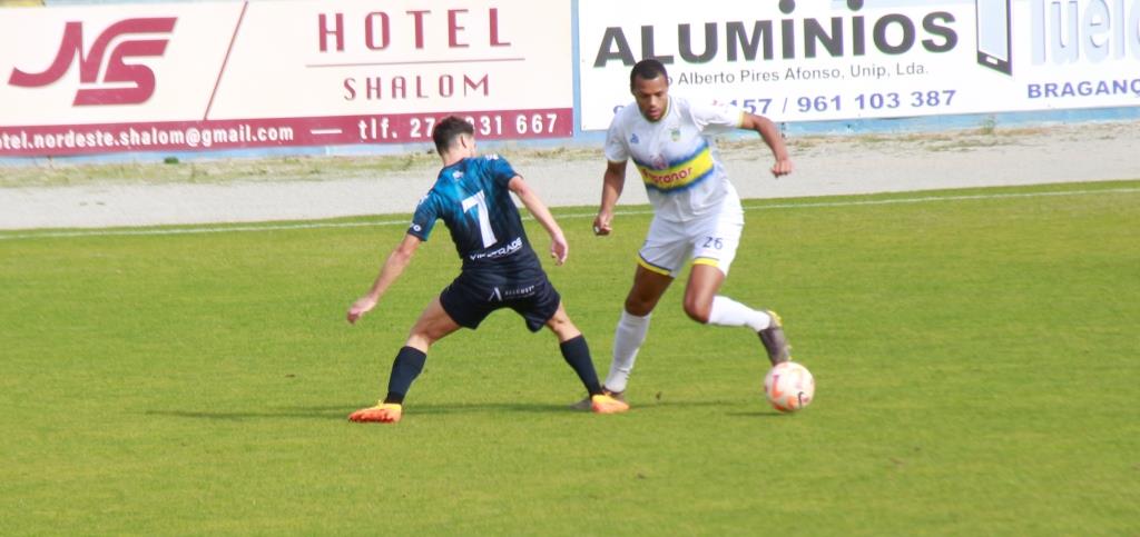 Taça de Portugal: Abbas e Nuno Silvano falham jogo com o Pevidém por lesão