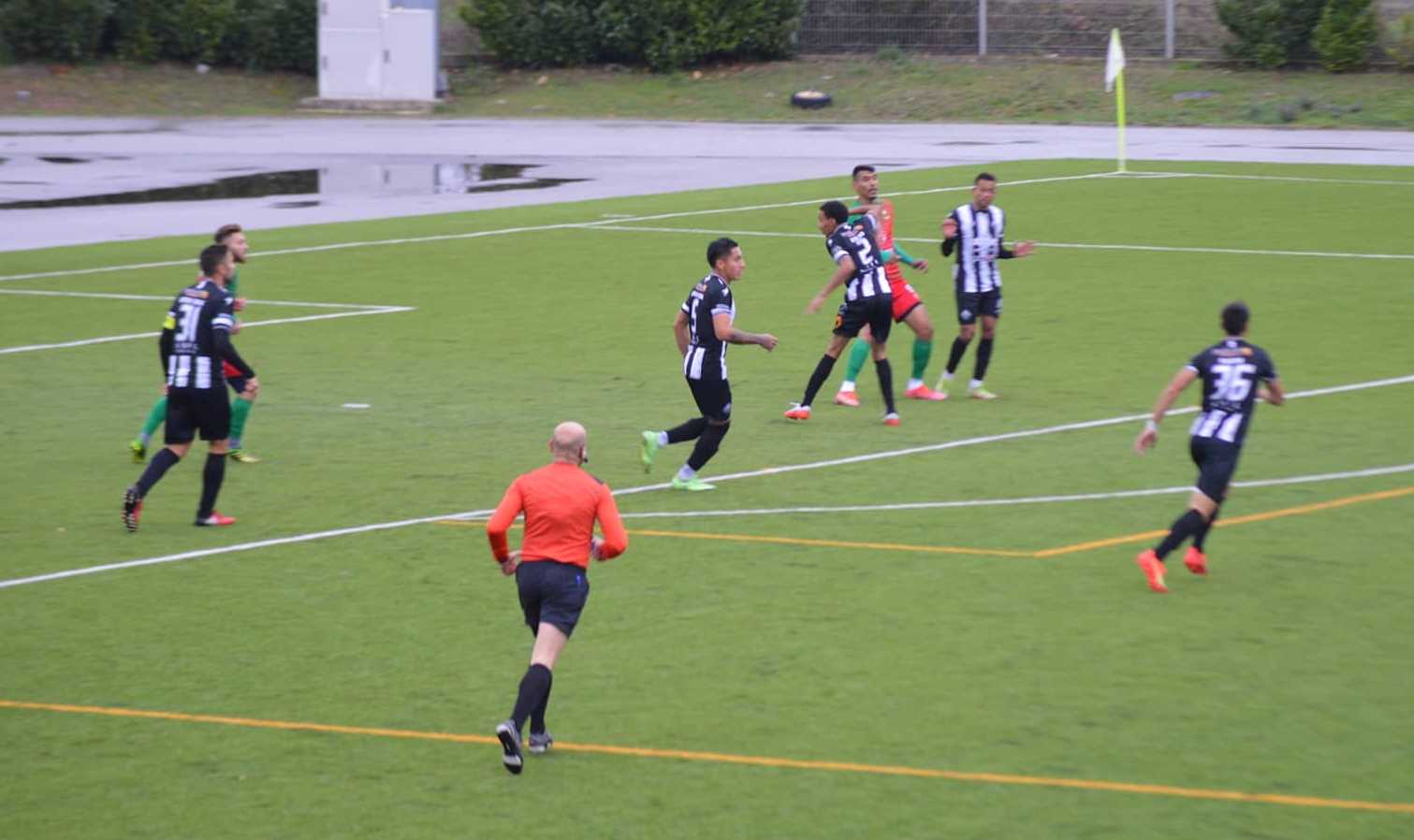 Futebol: Mirandela reforça liderança, Estudantes e Macedo regressam às vitórias e Moncorvo consolida segundo lugar