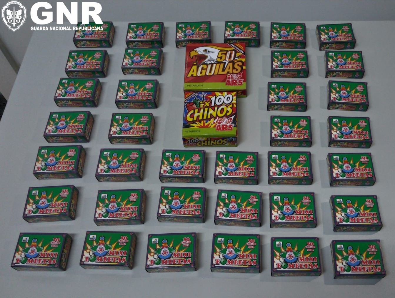 Duas mil bombinhas de Carnaval apreendidas em Freixo de Espada à Cinta