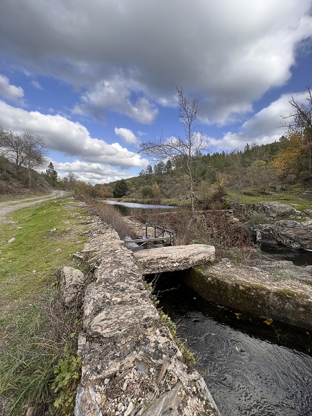 Rota dos Moinhos e dos Lameiros em pleno Parque de Montesinho dá a conhecer paisagens, tradições e comunidades
