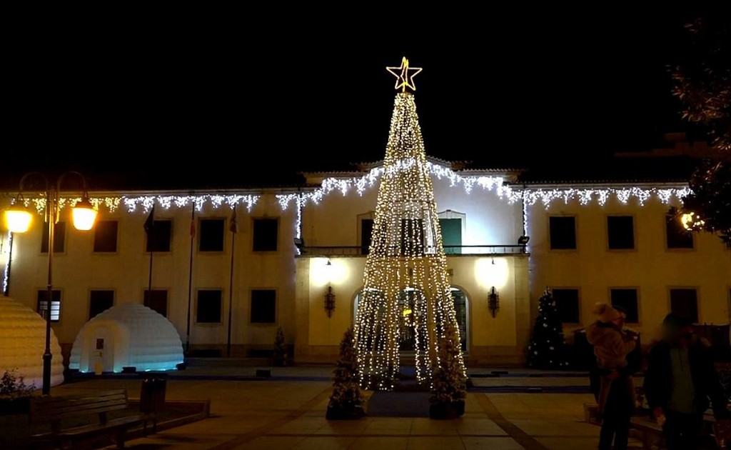 Autarquia de Macedo vai reduzir custos com a iluminação de Natal