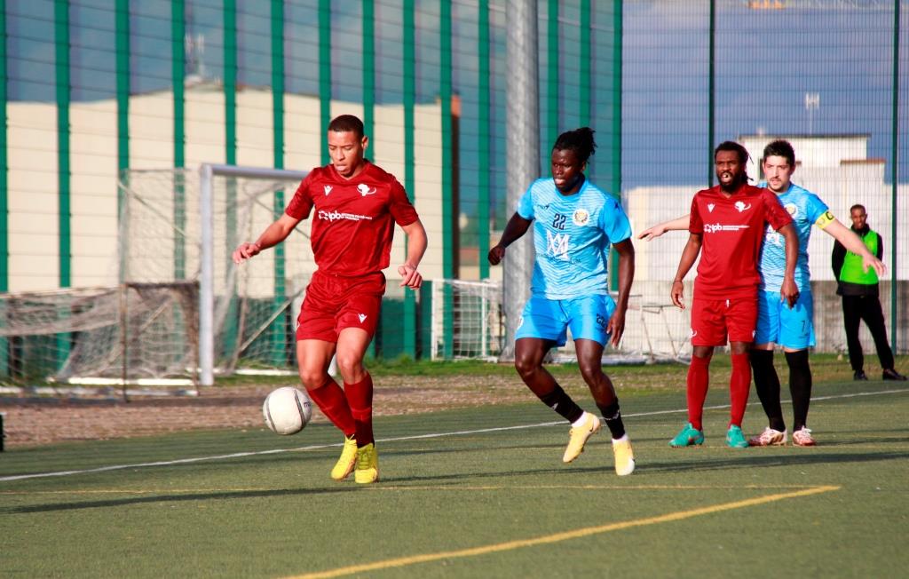 Futebol: Carção vence Estudantes numa jornada sem surpresas
