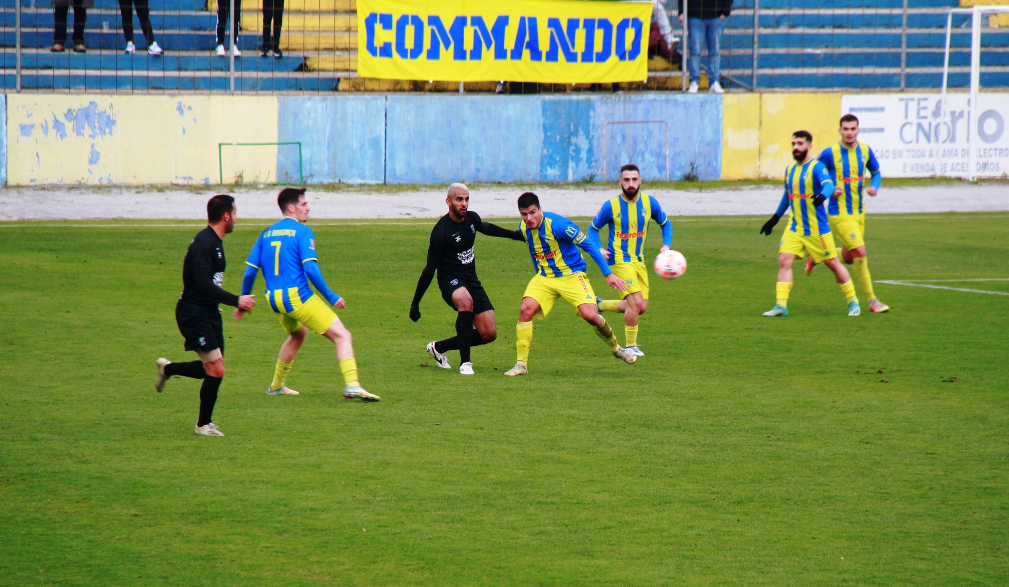 Futebol: GDB empata (2-2) na recepção ao Tirsense