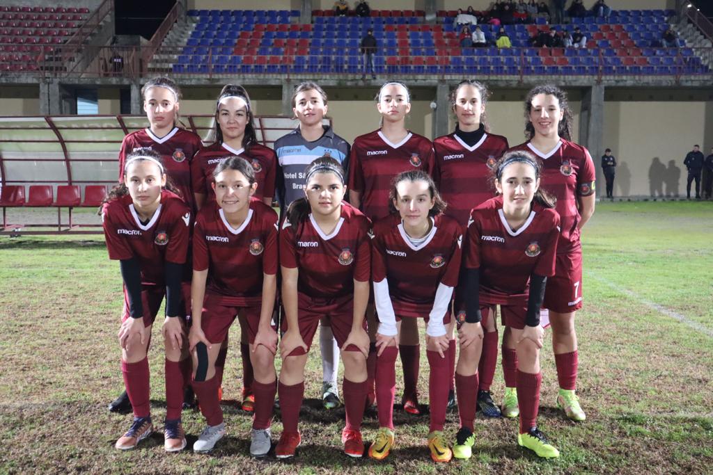 Futebol feminino: Selecção distrital sub-16 a cem por cento para a fase zonal do TIA