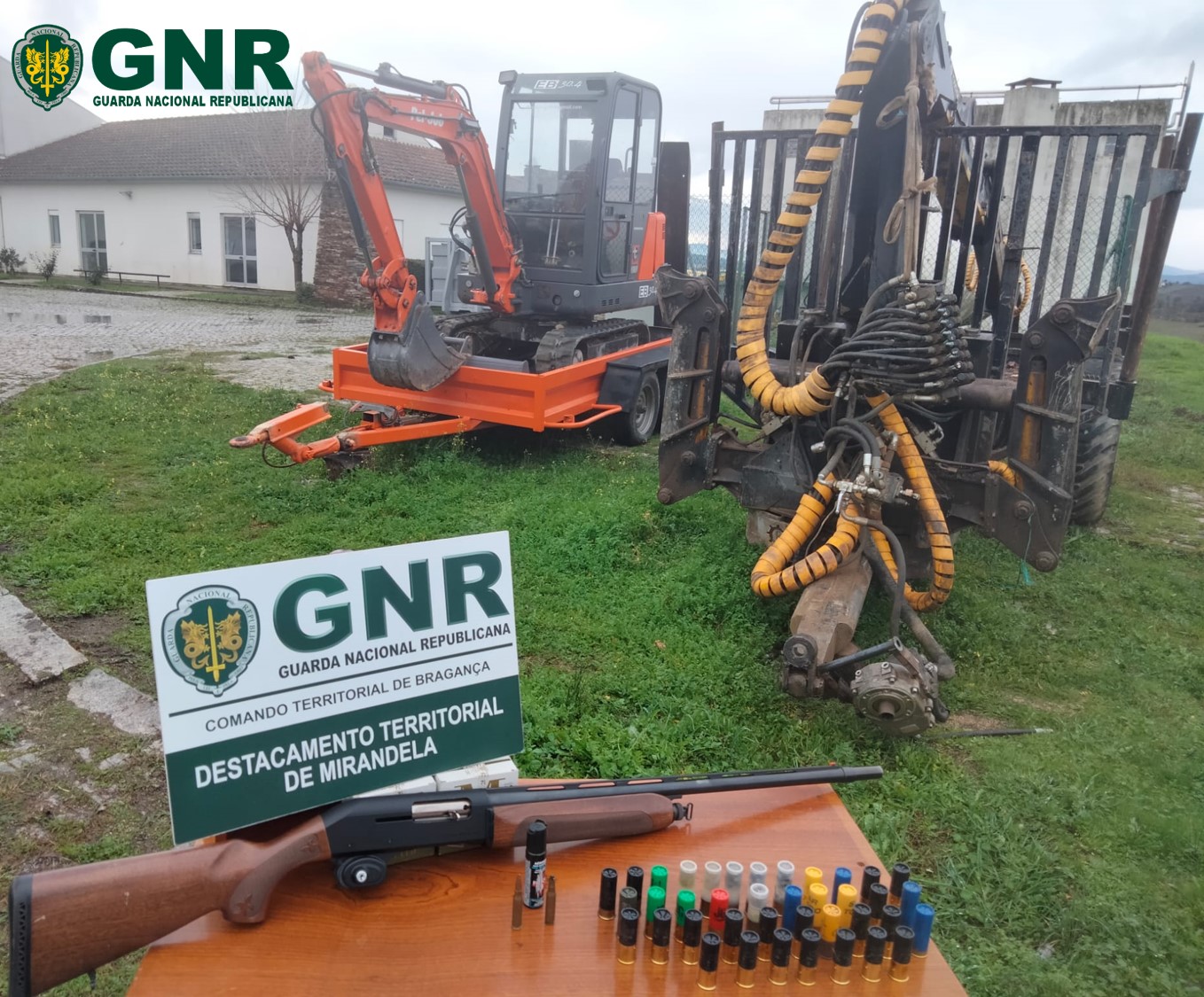 Detido em Alfândega por receptação e posse de armas e munições proibidas