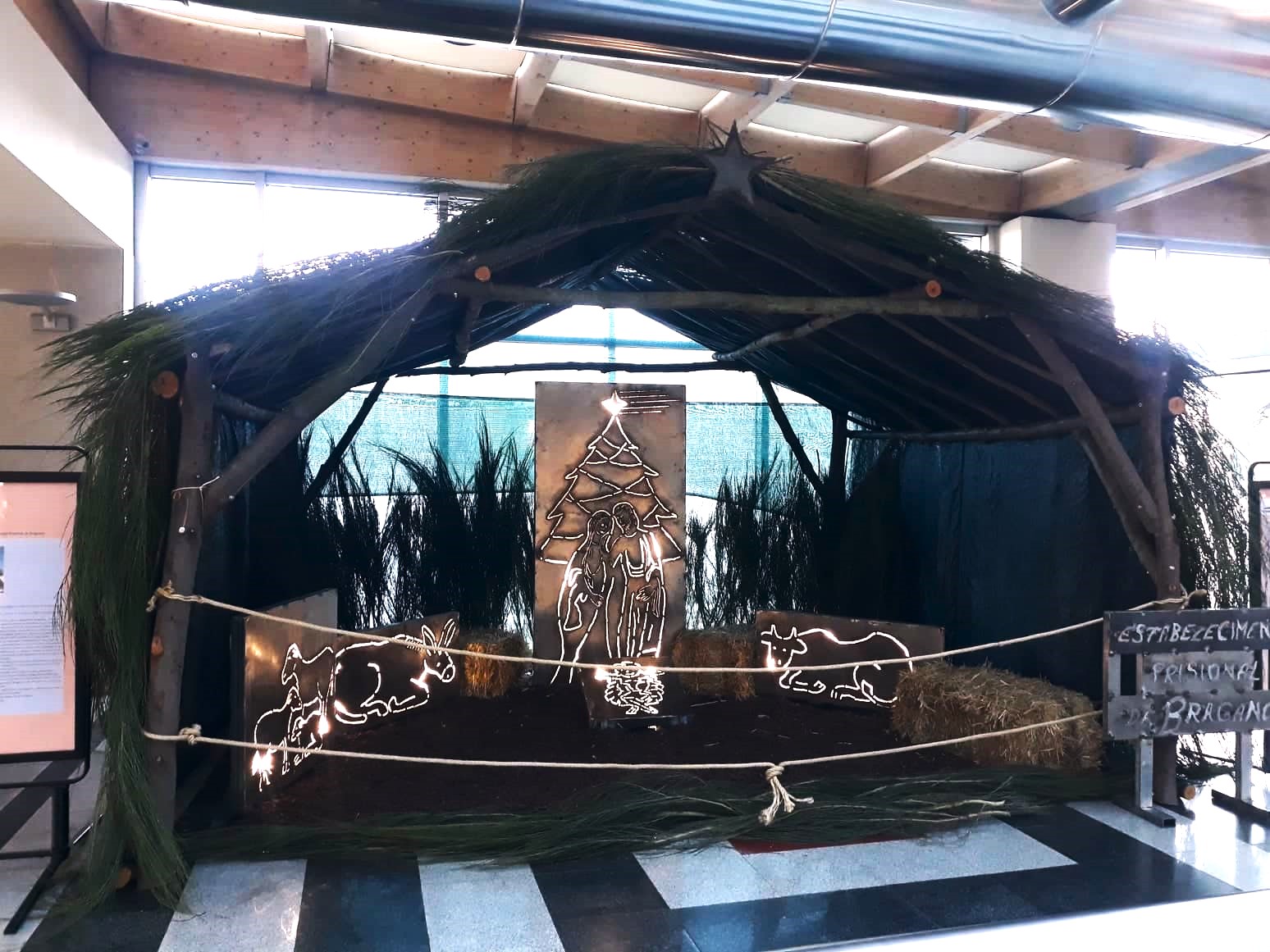 Shopping de Bragança celebra Natal com presépio de reclusos