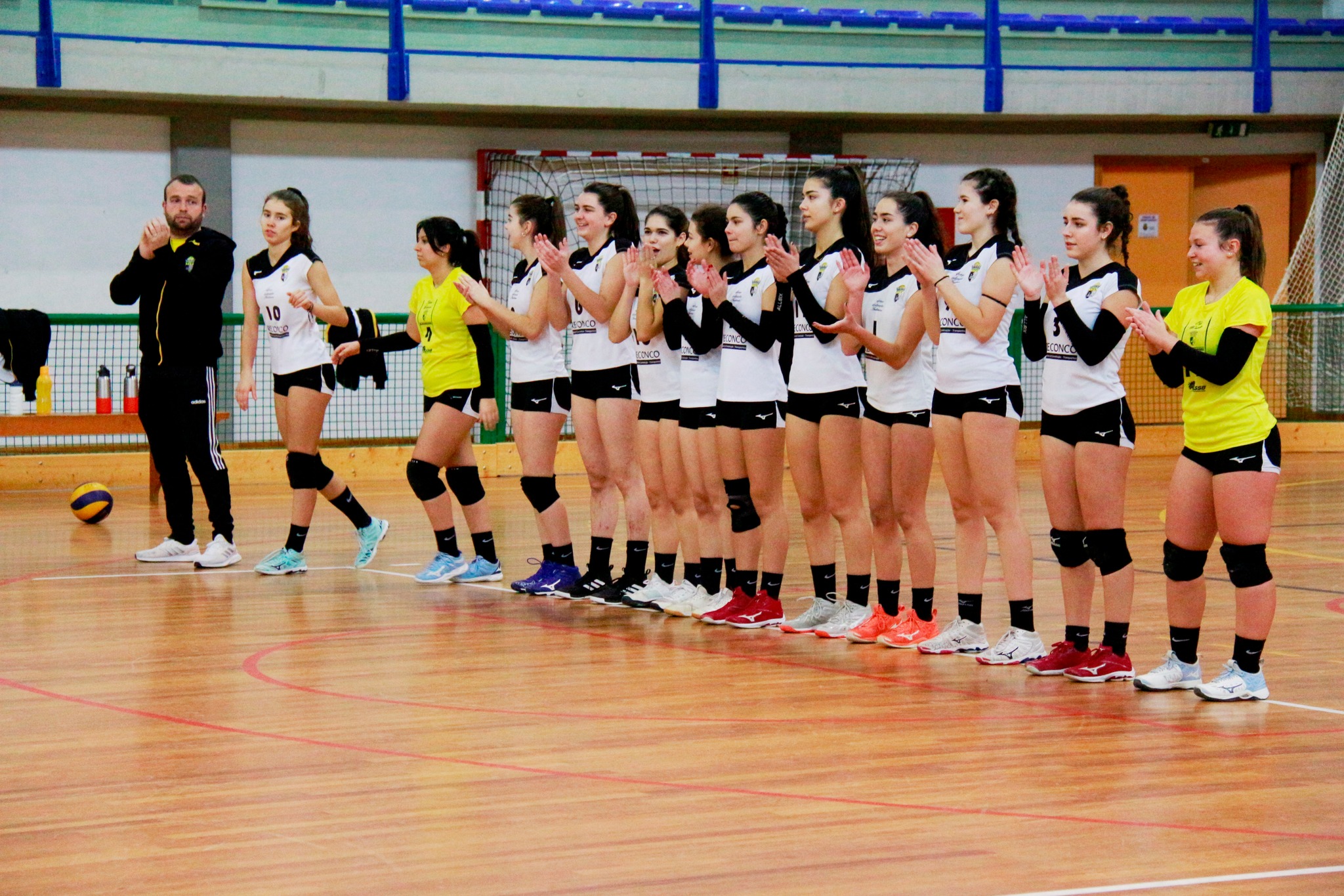 Voleibol: Clube Académico de Bragança garante qualificação para o nacional em juvenis femininos
