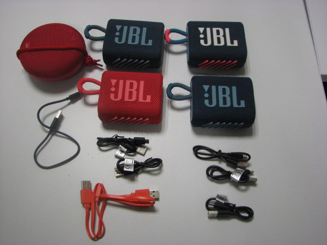 Quatro menores suspeitos de furtarem materiais electrónicos em estabelecimentos comerciais em Mirandela