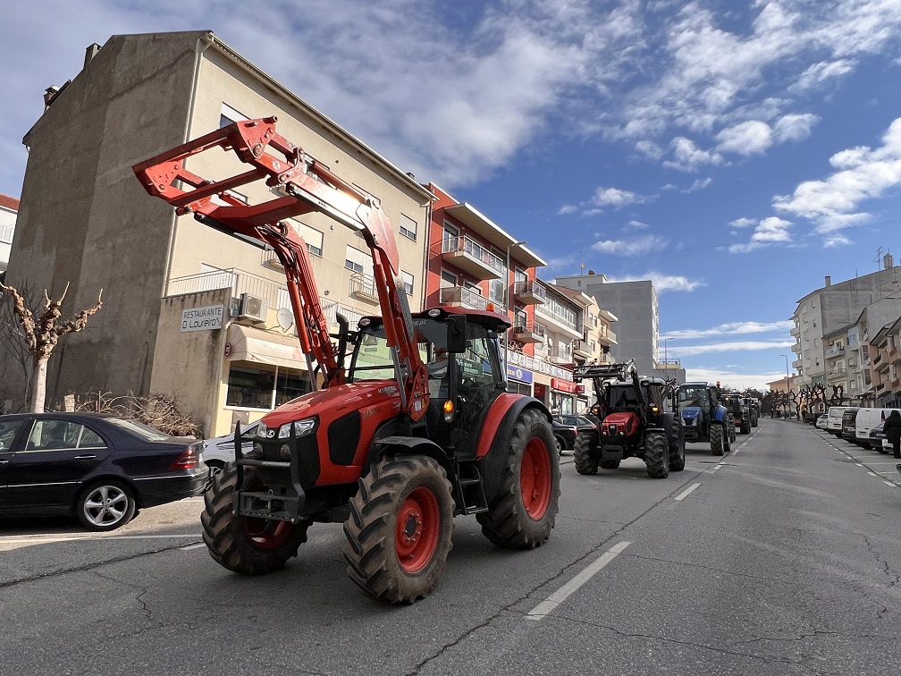 Cerca de cinco mil agricultores protestaram em Mirandela contra o fim das direcções regionais
