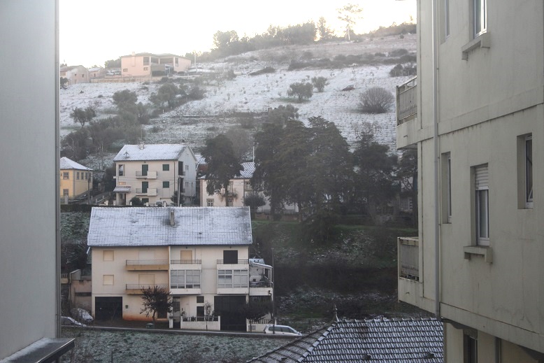 Bragança acordou vestida de branco