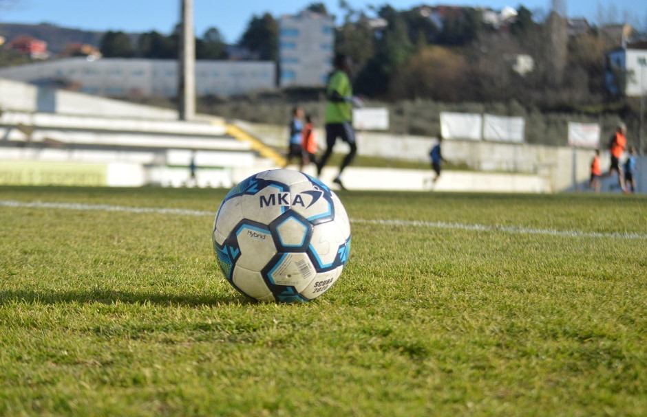 Futebol: Jornada 16 da Divisão de Honra Pavimir e árbitros nomeados