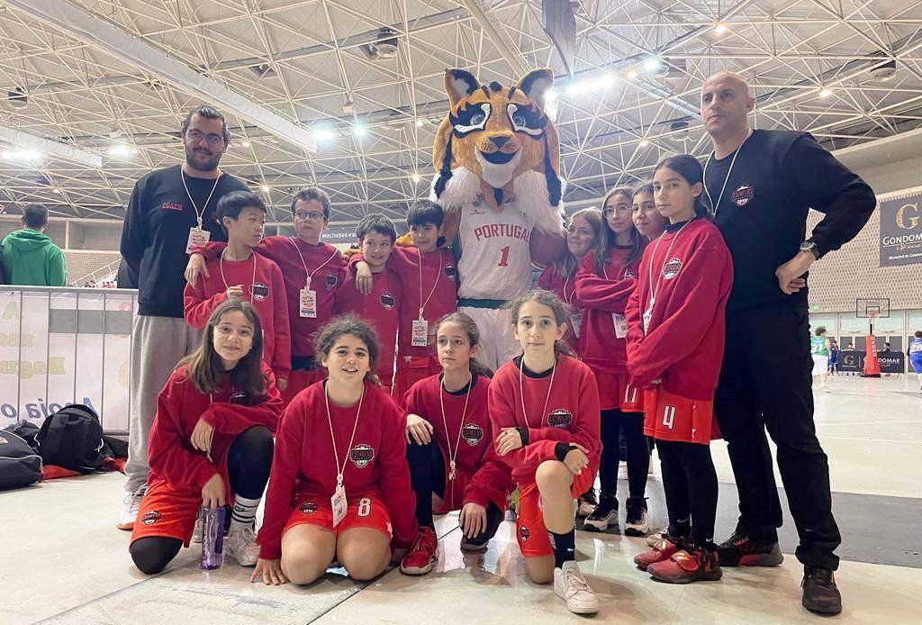 Estrelas Brigantinas em bom plano no Torneio Nacional de Clubes de Minibasquetebol
