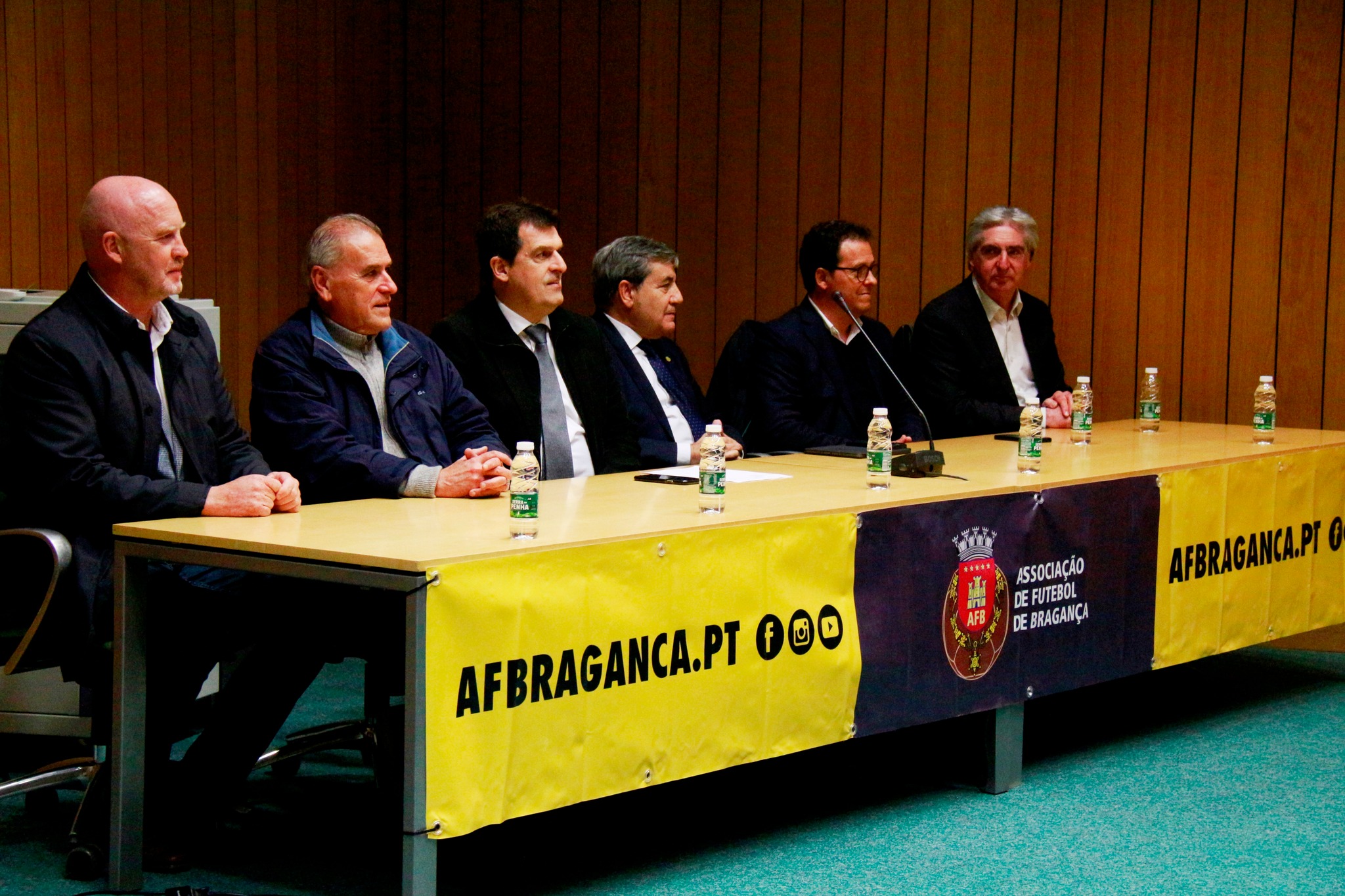 Futebol: Treze clubes da A.F. Bragança renovaram o seu estatuto de Entidade Formadora Certificada