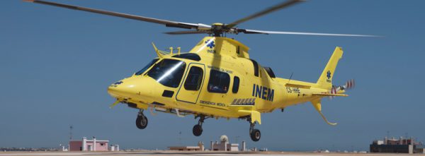 Jovem sofre queimaduras graves no rosto após desmaiar e cair na lareira (Tuizelo)