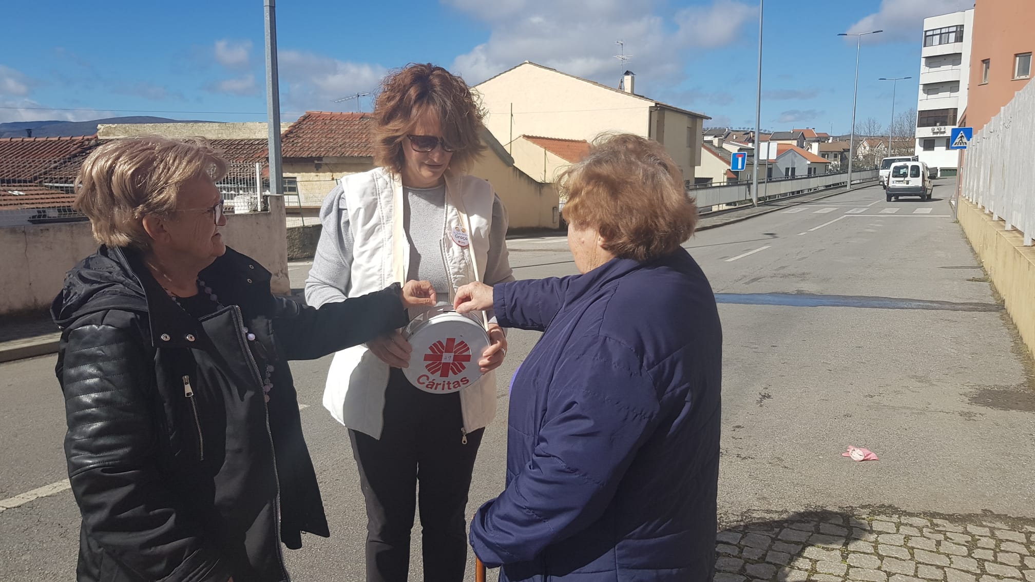 Cáritas Diocesana de Bragança-Miranda angariou três mil euros em peditório para ajudar famílias carenciadas