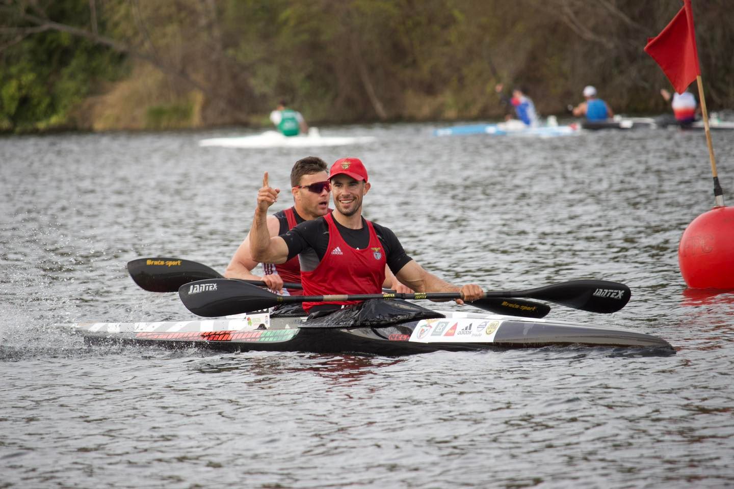 Canoagem: Campeonato Nacional de Fundo decide-se em Mirandela