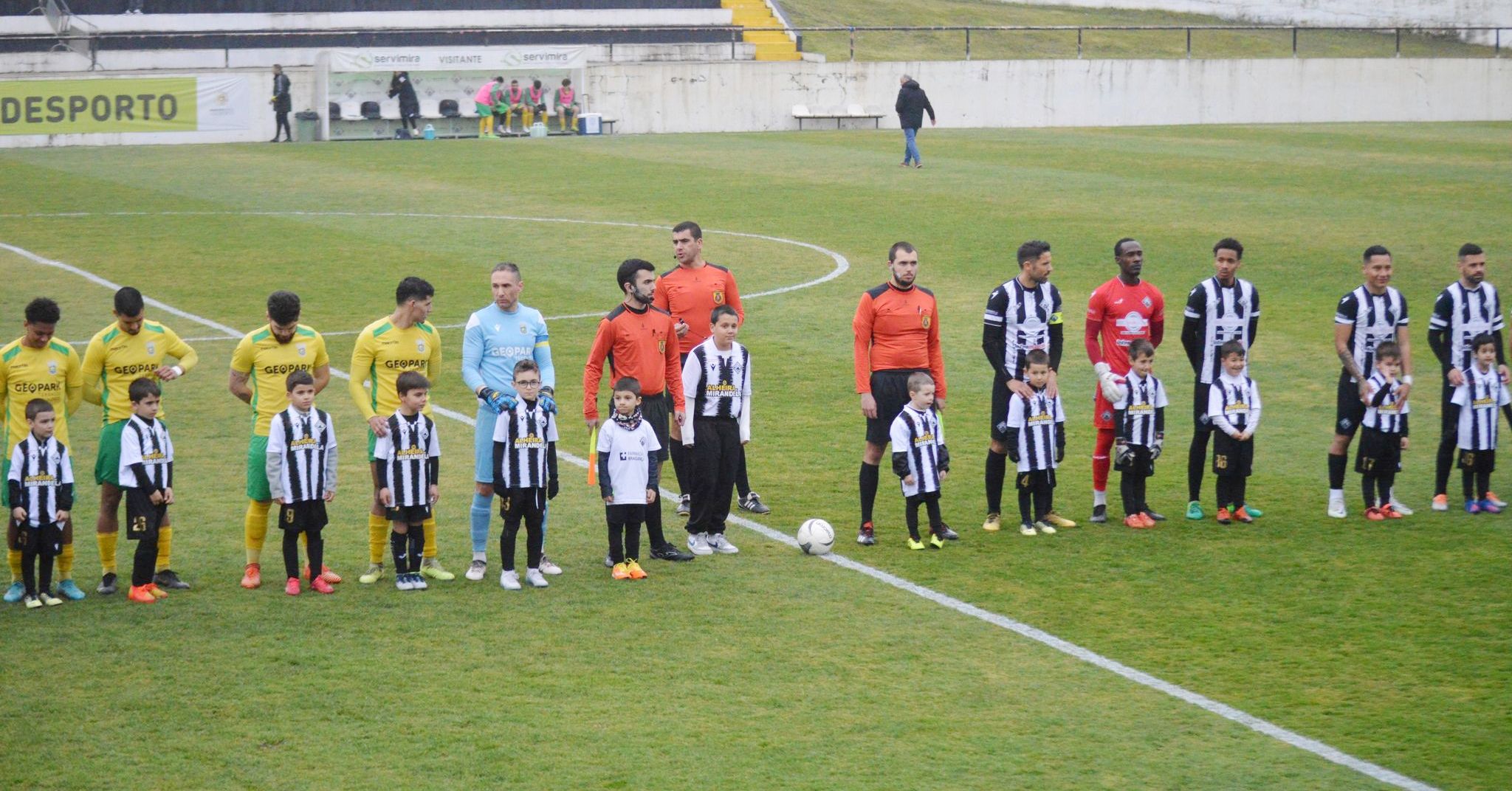 Mirandela e Rebordelo em vantagem nas meias-finais da Taça Distrital