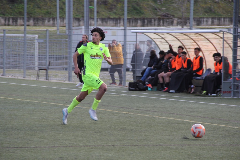 Formação sub-19 do Mirandela sofre derrota e três expulsões